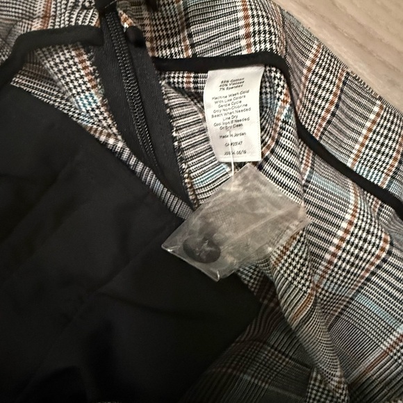 Talbots Chatham Button-Hem Ankle Pants – Macintosh Plaid – Size 16 – NWT - Picture 9 of 9